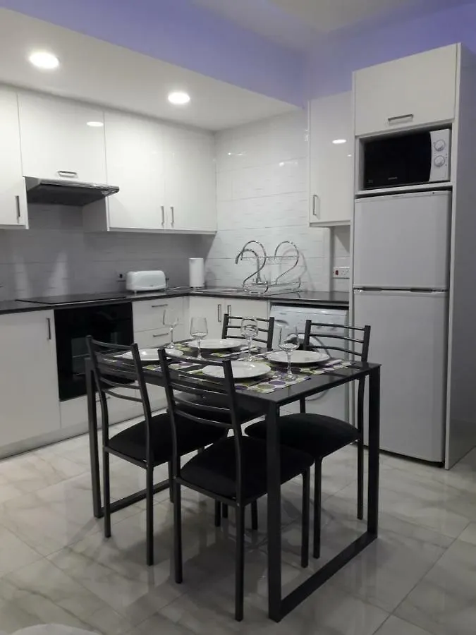 P L Sunorama Beach Garden 302 Larnaca 0*,