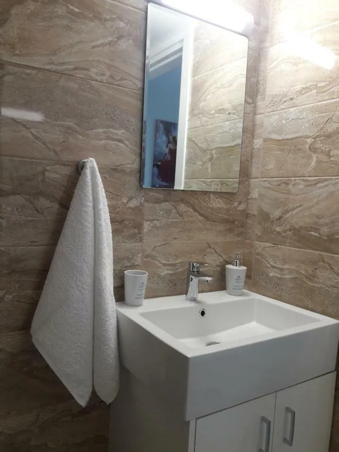 P L Sunorama Beach Garden 302 Larnaca Cipru